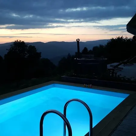 Couette-café Là Haut&spa 3*